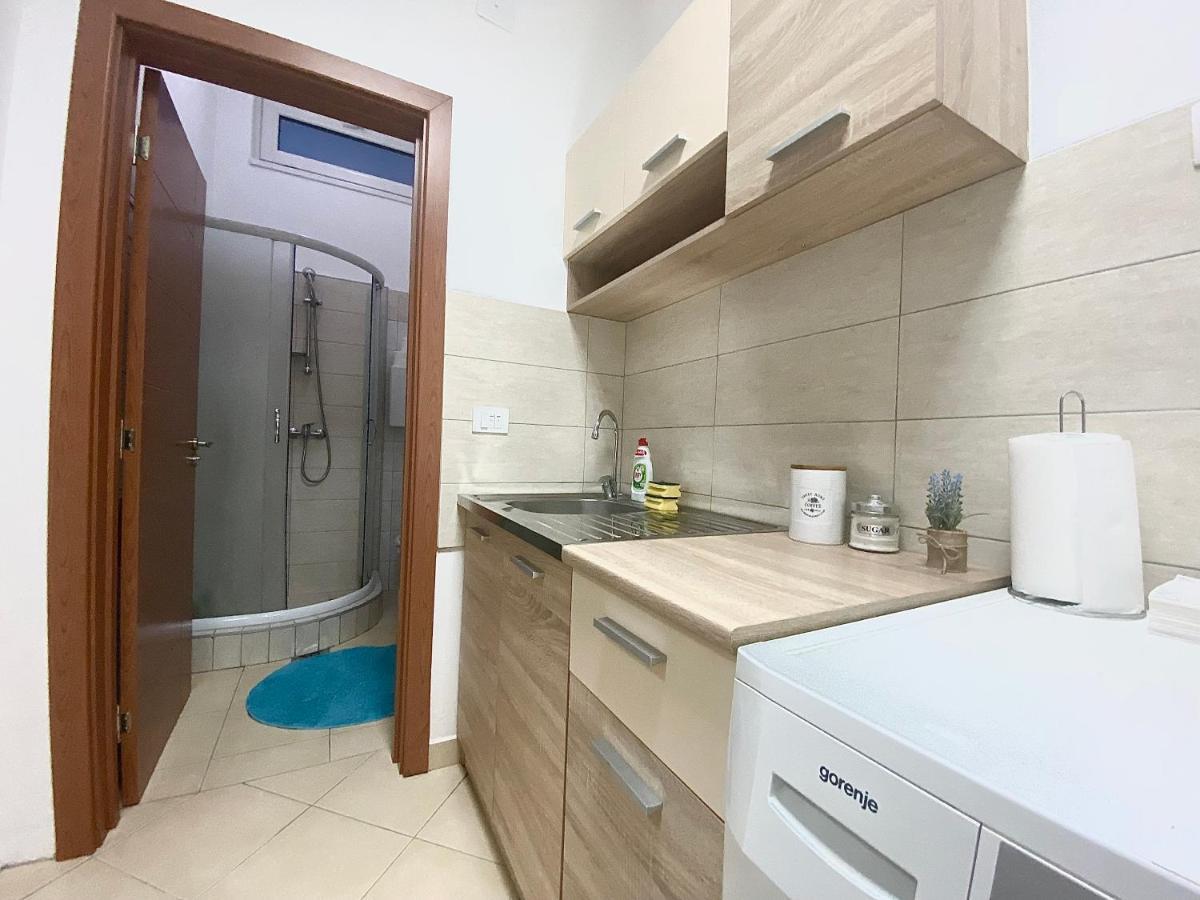 Bellavista Apartmani Stara Pazova Buitenkant foto